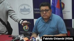 El senador del MAS Efraín Chambi dijo que su partido propone el cierre de las fronteras de Bolivia para responder a la epidemia de coronavirus.