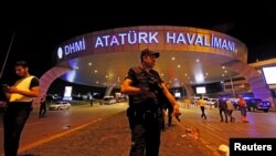 تشدید اقدامات امنیتی در فرودگاه آتاتورک پس از بمب‌گذاری