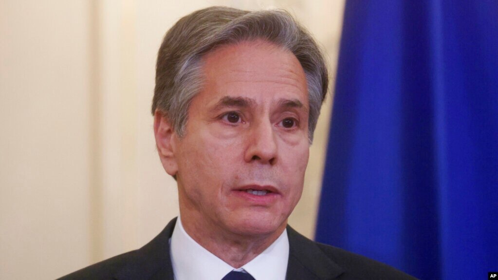 El secretario de Estado de EE. UU., Antony Blinken, dijo que "la credibilidad de la OEA como institución que defiende la democracia depende de estar a la altura de esa Carta Democrática".