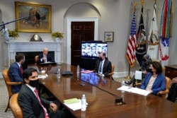 조 바이든 미국 대통령이 지난 4월 백악관에서 세계 주요 반도체 기업들과 화상 회의를 열렸다.