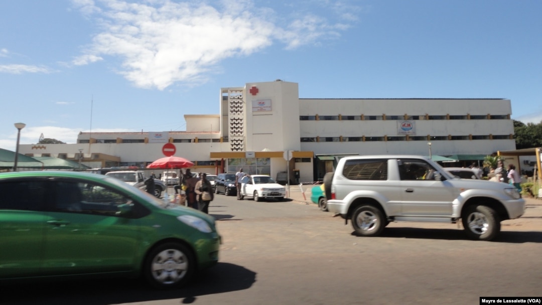 Hospital Central de Maputo. Av. Eduardo Mondlane. Moçambique Setembro 2014