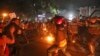 درگیری میان نیروهای امنیتی و معترضان در بنگله‌دیش