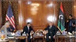 «لئون پانه تا» وزیر دفاع ایالات متحده و «عبدالرحیم الغیب» نخست وزیر لیبی