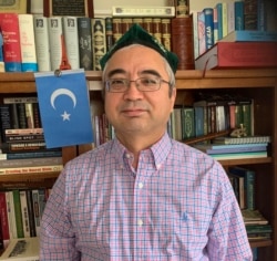世界维吾尔大会中国事务部主任伊利夏提。（照片由本人提供）