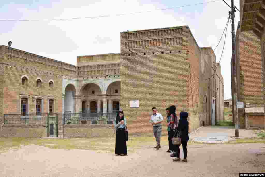 Restoration continues of the Irbil castle, which was added to the UNESCO World Heritage Site list recently. As the restoration work began, families who used to live inside the castle walls were resettled to other locations.