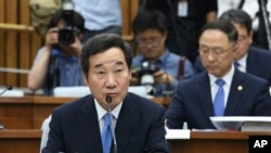 Thủ tướng Hàn Quốc Lee Nak-yon.