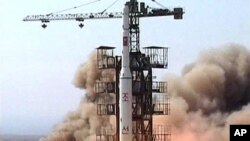 Foguete Unha-3 deverá transportar o novo satélite norte-coreano Kwangmyongsong para a órbita terrestre