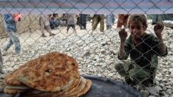 VOA Asia - Feeding Afghanistan