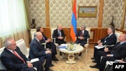Հայաստանի նախագահը հանդիպել է ԵԱՀԿ-ի Մինսկի խմբի համանախագահներին