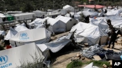 Midilli adasındaki Moria mülteci kampı