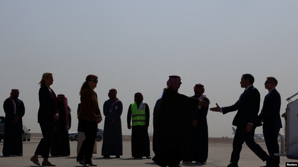 Госсекретарь Марко Рубио по прибытии в Международный аэропорт имени короля Халида. Эр-Рияд, Саудовская Аравия (архивное фото) 