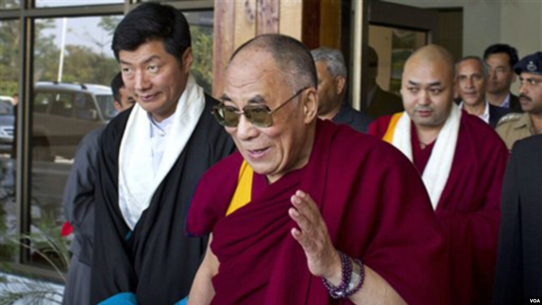 Dalai Lama meminta warga Tibet menggunakan kearifan untuk melawan tekanan oleh pemerintah Tiongkok (foto: dok).