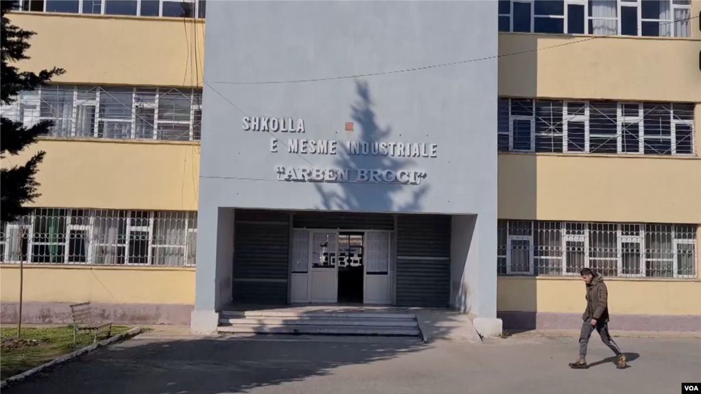 shkollat profesionale