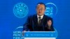 ARCHIVO - Liu Jianchao, Ministro del Departamento Internacional del Comité Central del Partido Comunista chino, habla durante una sesión de preguntas y respuestas para un almuerzo del 11º Foro Mundial de la Paz en un hotel de Beijing, el domingo 2 de julio de 2023.