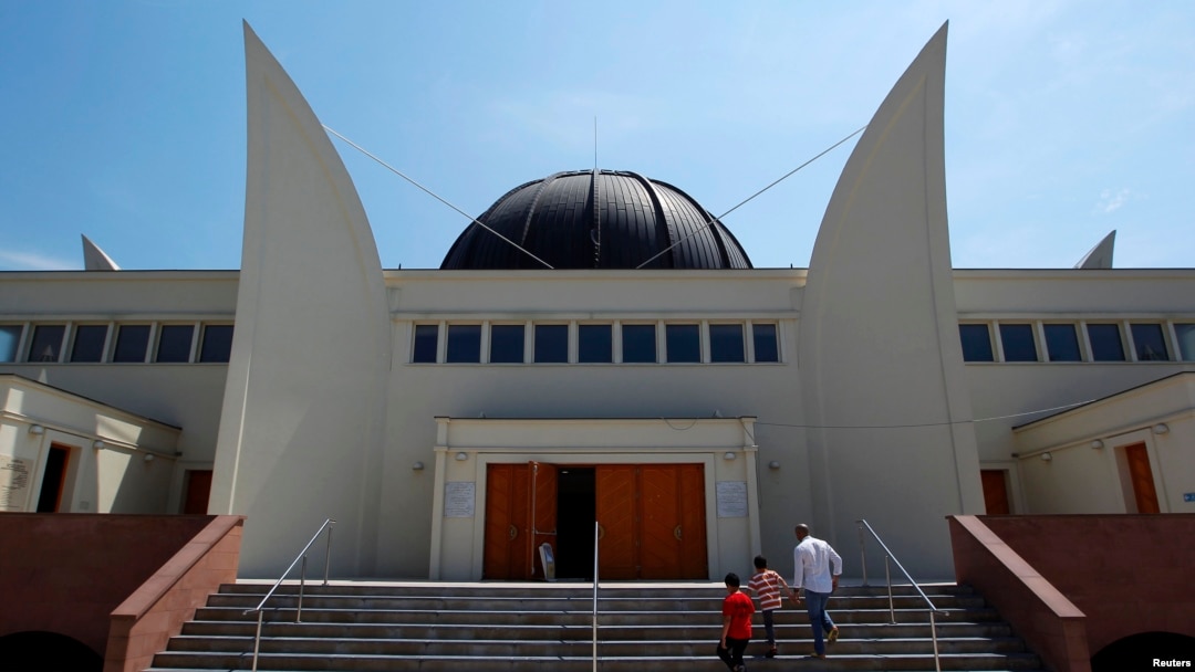 Masjid Agung di Strasbourg, Perancis.
