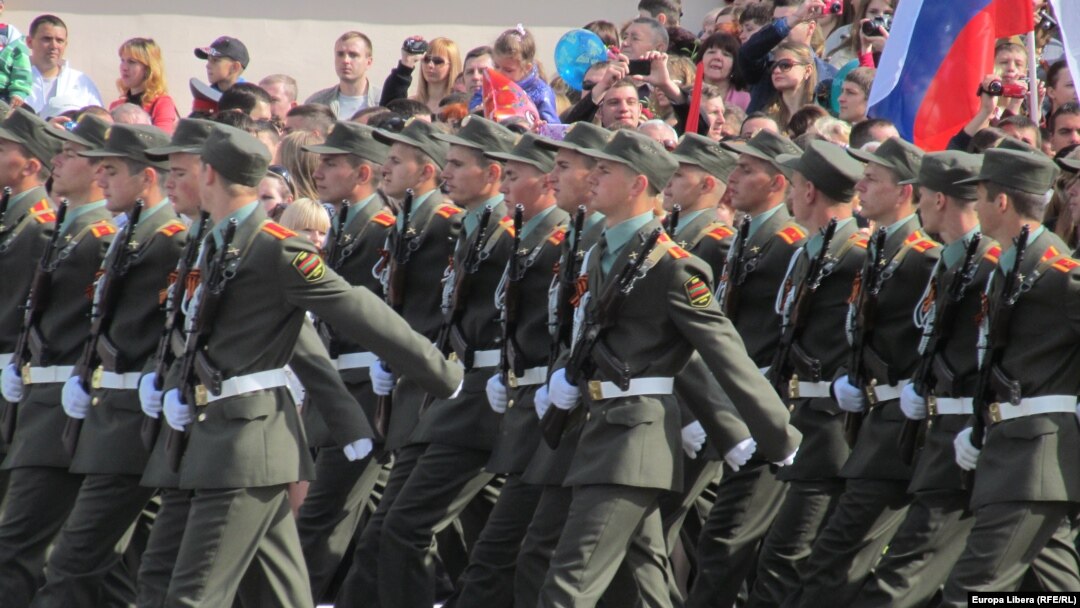 სამხედრო აღლუმი სეპარატისტულ დნესტრისპირეთში, ქალაქი ტირასპოლი