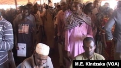 CAR refugees at Garoua Boulaye, eastern Cameroon, are complying with the Cameroon government's call to be registered. Some of them are 'return refugees' as they fear the crisisin their home country may escalate. Others are new arrivals.