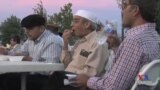 American Muslim Community Fights Negative Stereotypes of Islam