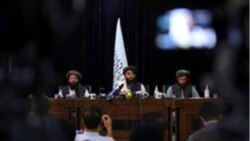 যুক্তরাষ্ট্র ঘোষিত আন্তর্জাতিক সন্ত্রাসী সংগঠন হাক্কানি নেটওয়ার্কের প্রধান সিরাজুদ্দিন হাক্কানিকে তালিবান তত্ত্বাবধায়ক সরকারের মন্ত্রী করা হয়েছে- ফটো এপি