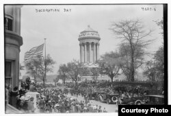 Memorial Day festivities are held on Fifth Avenue at the Soldiers' and Sailors' Monument in Riverside Park, New York City on May 30, 1917. (photo courtesy of 2015 Flickr Commons project and contributor Names Bain News Service)