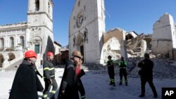 El terremoto en Norcia, Italia, no causó víctimas pero destruyó la histórica basílica de San Benedetto, el domingo, 30 de octubre, de 2016.