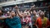 Pekerja Konveksi Bangladesh Tuntut Kenaikan Upah