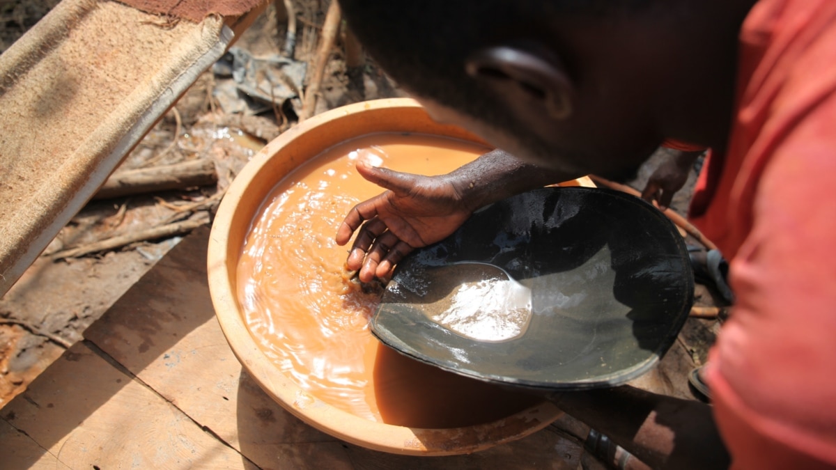 Gold Mining in Ghana Can Be Dangerous