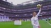  Ronaldo a présenté son 5e Ballon d'Or au stade Bernabeu