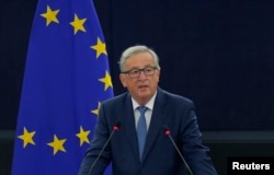 European Commission President Jean-Claude Juncker addresses the European Parliament during a debate on The State of the European Union in Strasbourg, France, Sept. 14, 2016.