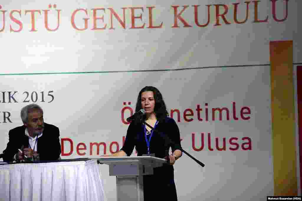 Demokratik Toplum Kongresi toplantısı, Diyarbakir