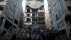 Một tòa nhà của Palestin bị Israel không kích.