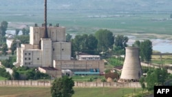 지난 2008년 6월 냉각탑 폭파를 앞두고 촬영한 북한 영변 핵시설.
