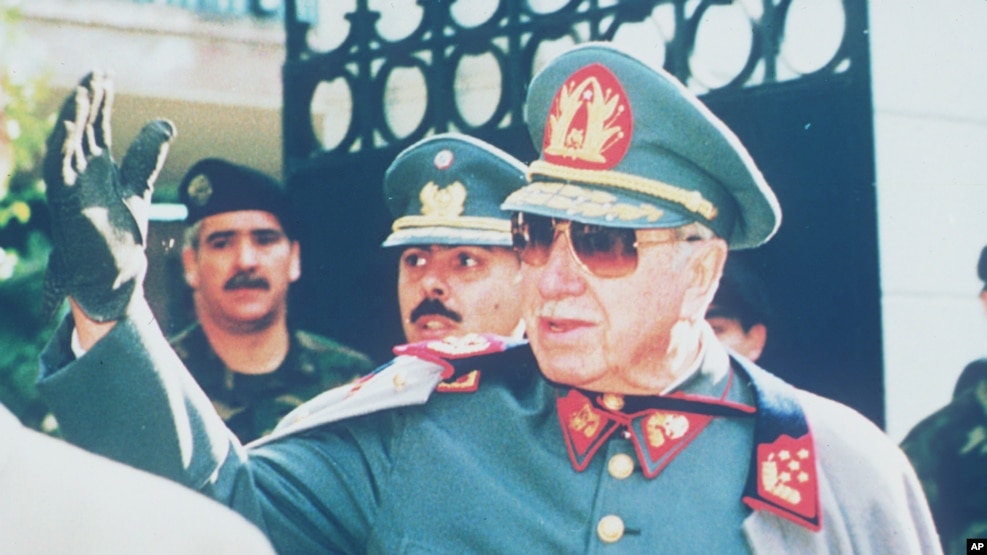 El exdictador chileno Augusto Pinochet ideó el Plan Cóndor, que coordinó con el resto de las dictaduras de Sudamérica en las décadas de los '70 y '80 para arrestar y asesinar a opositores. 