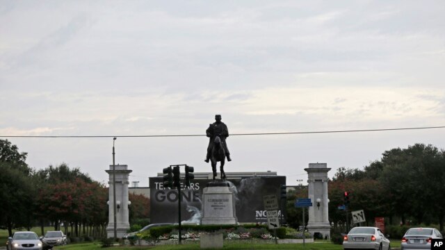 Una estatua ecuestre de P.G.T. Beauregard, un general confederado nacido en Louisiana es uno de los monumentos en la lista para ser removidos.