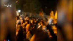 ویدئوی منتسب به تجمع معترضان در مقابل فرمانداری سوسنگرد در پنجمین شب اعتراضات خوزستان 