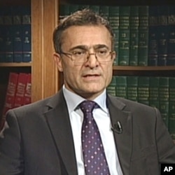 خالید عه‌زیزی: پێشبینی ده‌که‌م ئه‌و گۆڕانکاریانه‌ی له‌ ناوچه‌که‌دا ده‌ستی پێکردووه‌ ڕوو له‌ ئێران بکه‌ن و ئێستا سه‌ره‌تاکانی ده‌رکه‌وتوون