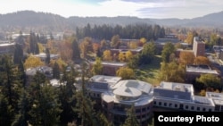 The University of Oregon in Eugene, Oregon during the fall, as seen from above.