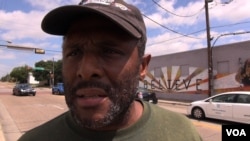 South Dallas homeless man Byron Evans says police have treated him disrespectfully, but he says the shootings of police and of African-Americans are both wrong. (M. O'Sullivan/VOA)