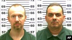 Richard Matt, 49 tahun, dan David Sweat, 35 tahun, dua pembunuh yang melarikan diri dari penjara berpenjagaan maksimum, Clinton, dua pekan lalu.