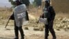 Acções da policia em Luanda provocam acesa discussão