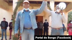 João da Silva Kussola, administrador municipal do Songo, (esq), Uíge, Angola, 15 de Maio de 2021