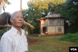 A rural village near Pyin Oo Lwin township were villagers are disgruntled with the ruling party for land seizures dating back to over three decades. (Daniel de Carteret/VOA)