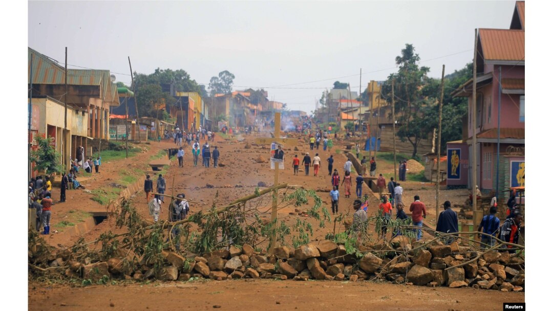 Demonstrators barricade a road during protests over their exclusion from the presidential election in Beni, Democratic Republic of Congo, Dec. 28, 2018.