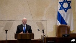 美国副总统彭斯2018年1月22日在以色列议会演说。