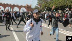 Enseignants et étudiants manifestent à Rabat au Maroc le 20 février 2019.