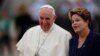 Paus Fransiskus Disambut Meriah di Brazil