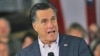 Romney y Obama casi empatados en recaudaciones