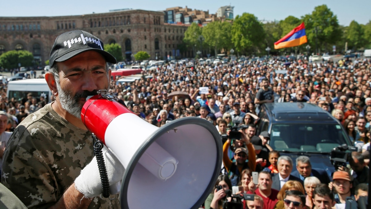 Armenians Protest as Political Talks Called Off