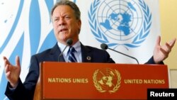 Le directeur David Beasley participe à une conférence sur la crise au Soudan du Sud, à Genève, en Suisse, le 15 mai 2017.