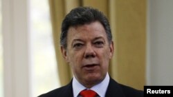 El presidente de Colombia, Juan Manuel Santos, dijo que no existe posibilidad alguna de llegar a una asamblea constituyente con los grupos armados.